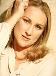 Diana Damrau © Michael Tammaro Virgin-Classics 2007
